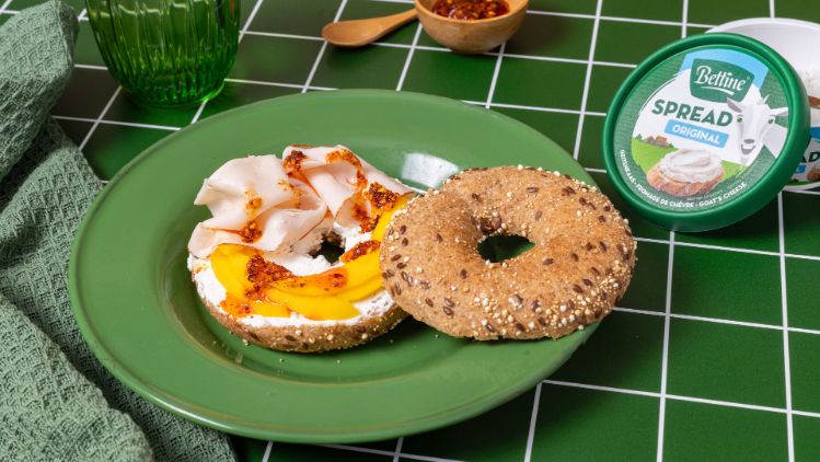 Kip-mango-bagel--landscape--3840x2331