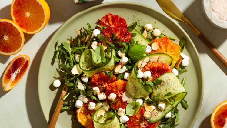 rucola-mit-karamellisierten-blutorangen-und-ziegenkaese