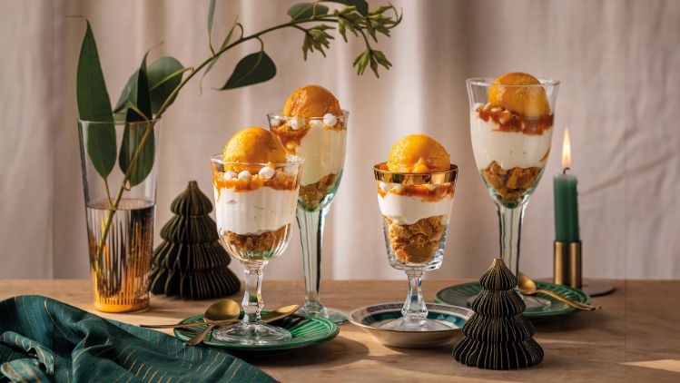 mini trifles met geitenkaas, mango en karamel - 3840x2160px
